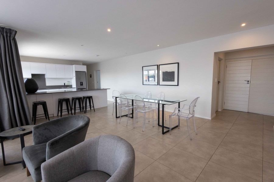 2 Bedroom Property for Sale in Greenside Gauteng