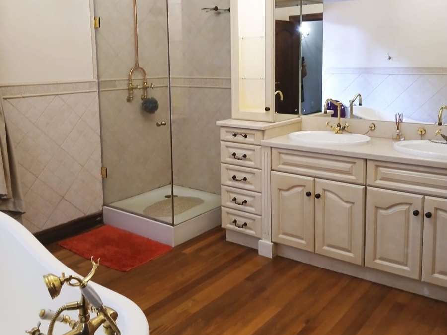 4 Bedroom Property for Sale in Brooklyn Gauteng