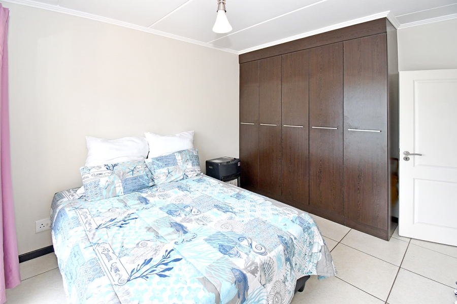 2 Bedroom Property for Sale in Douglasdale Gauteng