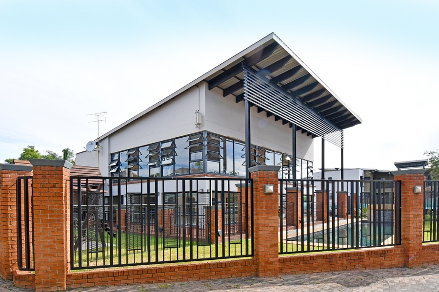 2 Bedroom Property for Sale in Douglasdale Gauteng