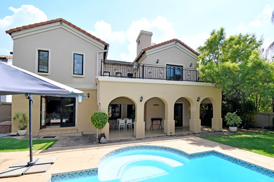 3 Bedroom Property for Sale in Broadacres Gauteng
