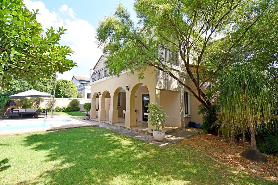 3 Bedroom Property for Sale in Broadacres Gauteng