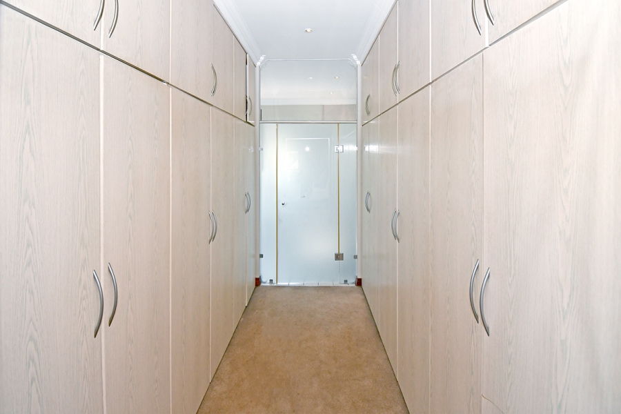 3 Bedroom Property for Sale in Broadacres Gauteng