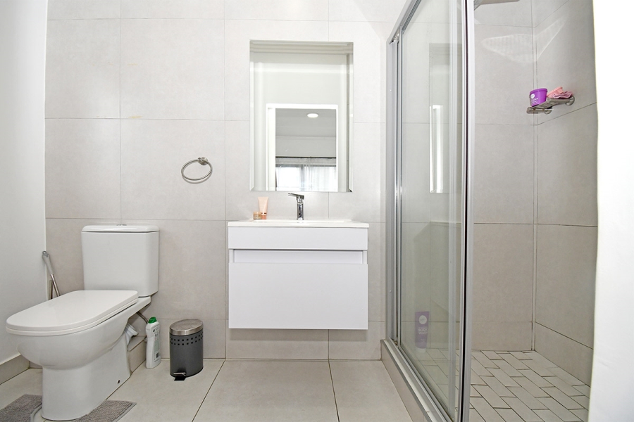 2 Bedroom Property for Sale in Fourways Gauteng