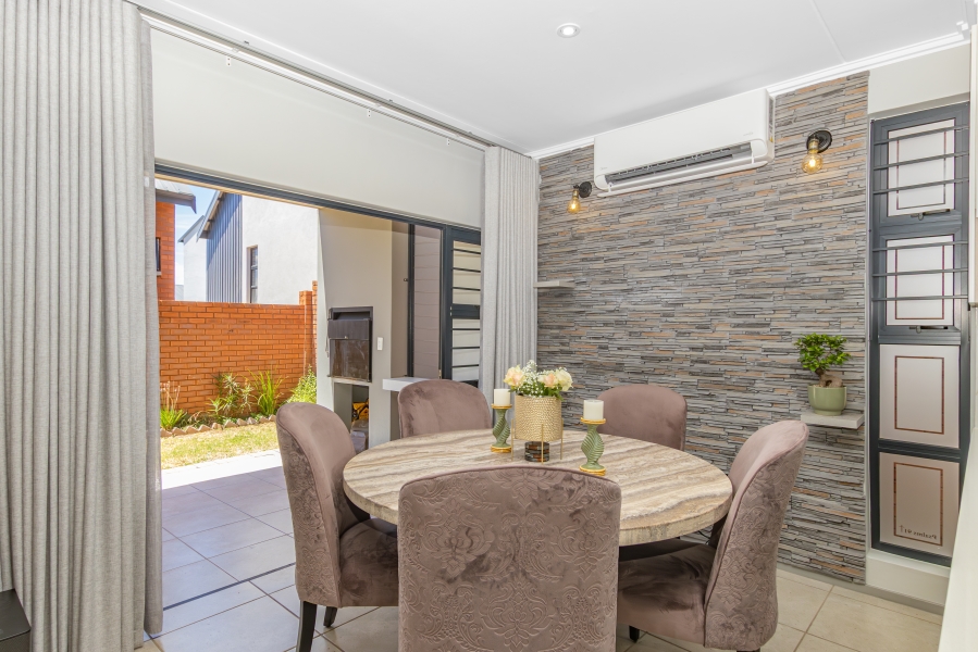 3 Bedroom Property for Sale in Barbeque Downs Gauteng