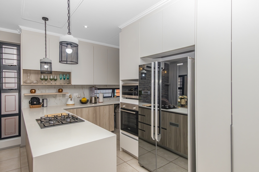 3 Bedroom Property for Sale in Barbeque Downs Gauteng