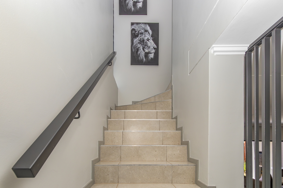 3 Bedroom Property for Sale in Barbeque Downs Gauteng