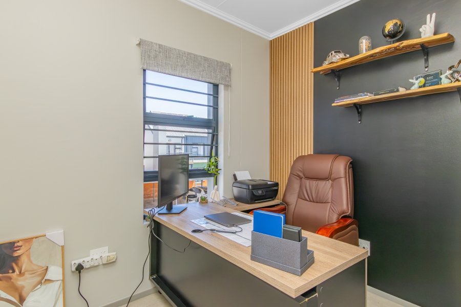 3 Bedroom Property for Sale in Barbeque Downs Gauteng