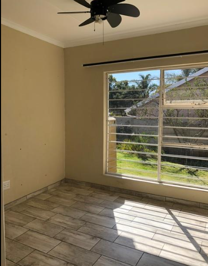 To Let 4 Bedroom Property for Rent in Sundowner Gauteng