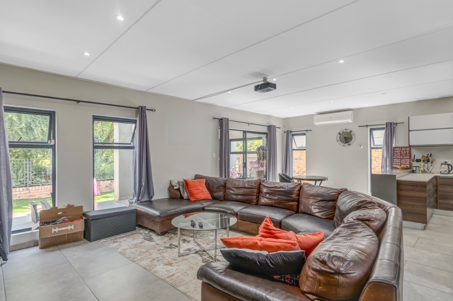 3 Bedroom Property for Sale in Kyalami Gauteng