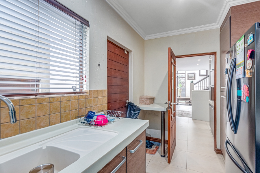 4 Bedroom Property for Sale in Kyalami Gauteng