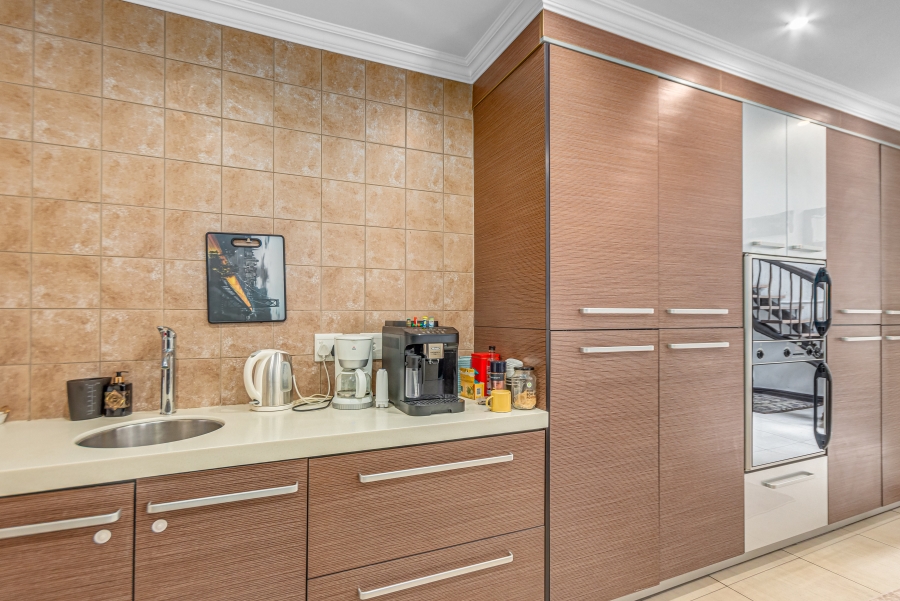 4 Bedroom Property for Sale in Kyalami Gauteng