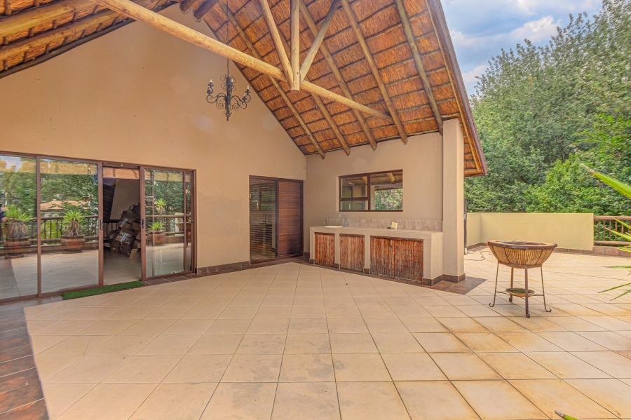 4 Bedroom Property for Sale in Kyalami Gauteng