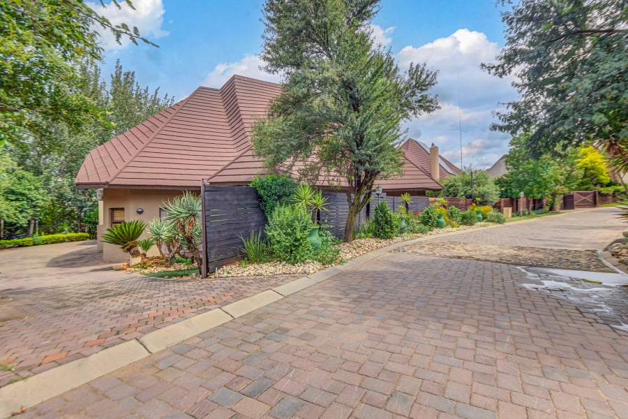 4 Bedroom Property for Sale in Kyalami Gauteng