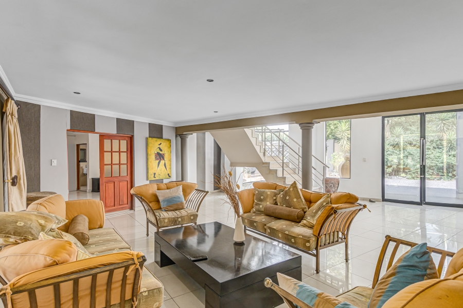 5 Bedroom Property for Sale in Woodmead Gauteng