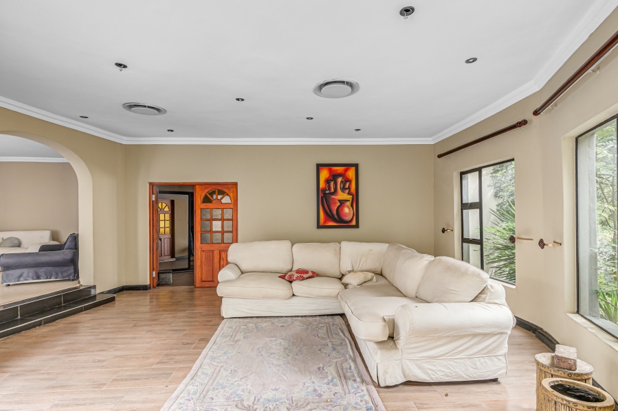 5 Bedroom Property for Sale in Woodmead Gauteng