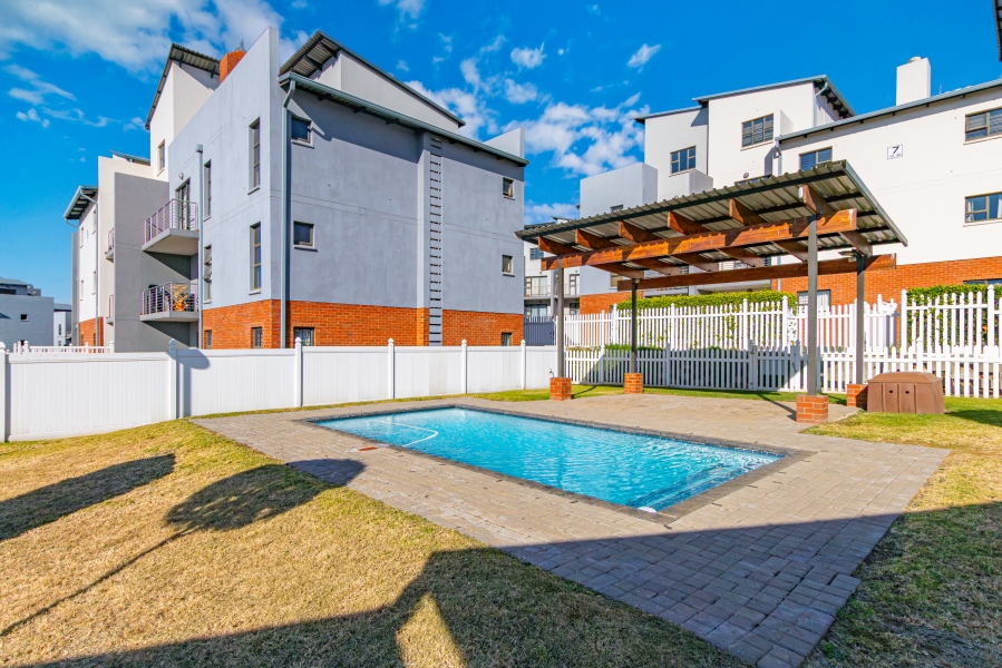 2 Bedroom Property for Sale in Barbeque Downs Gauteng