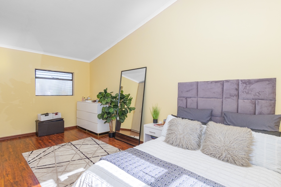 2 Bedroom Property for Sale in Barbeque Downs Gauteng