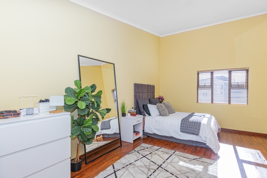 2 Bedroom Property for Sale in Barbeque Downs Gauteng