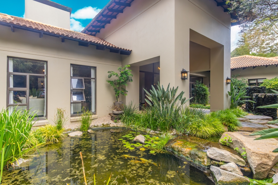 6 Bedroom Property for Sale in Chartwell Gauteng