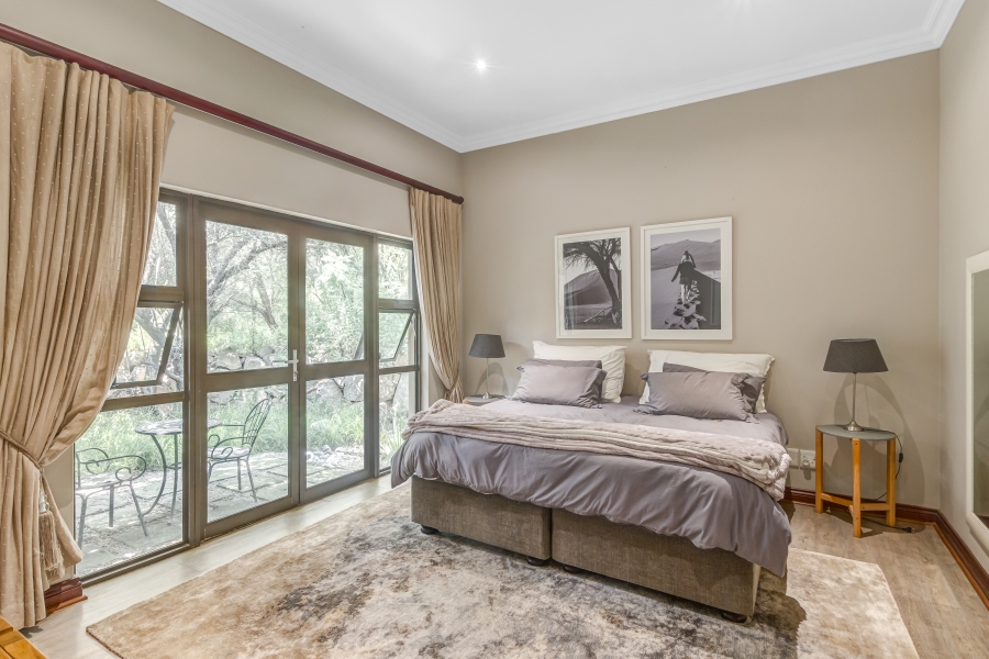 6 Bedroom Property for Sale in Chartwell Gauteng