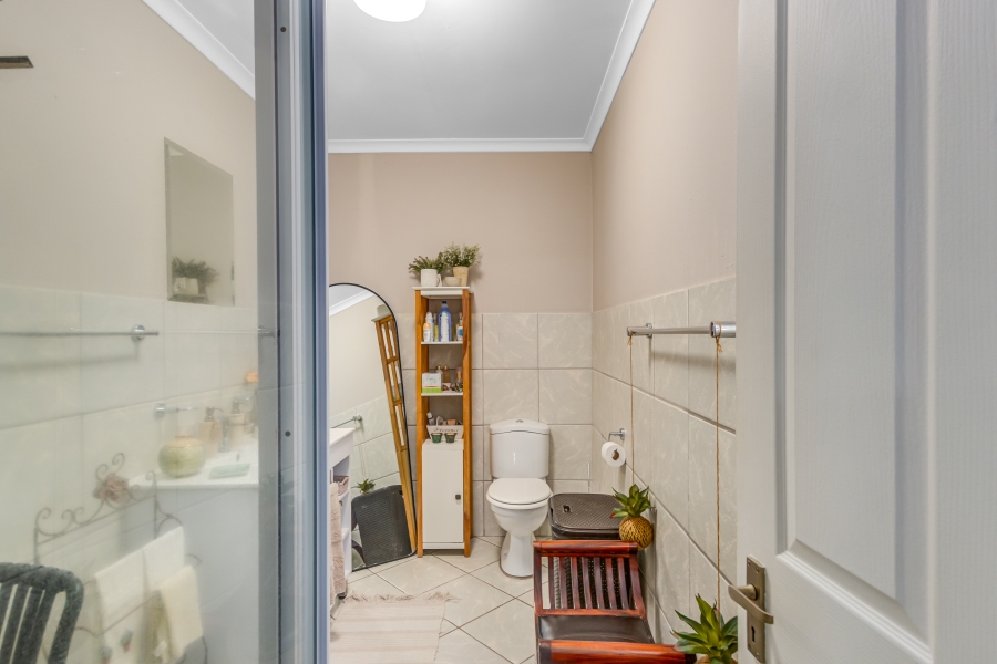 6 Bedroom Property for Sale in Chartwell Gauteng