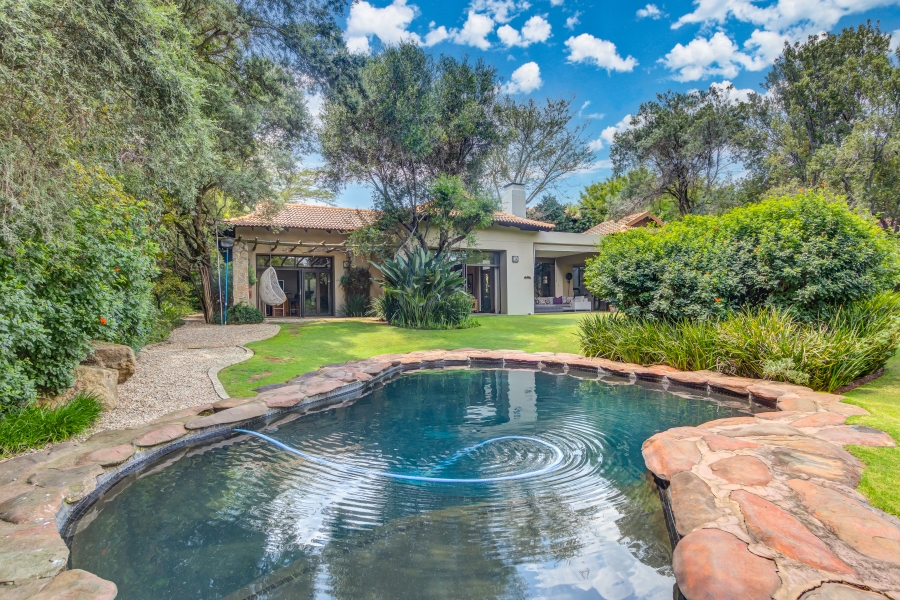 6 Bedroom Property for Sale in Chartwell Gauteng