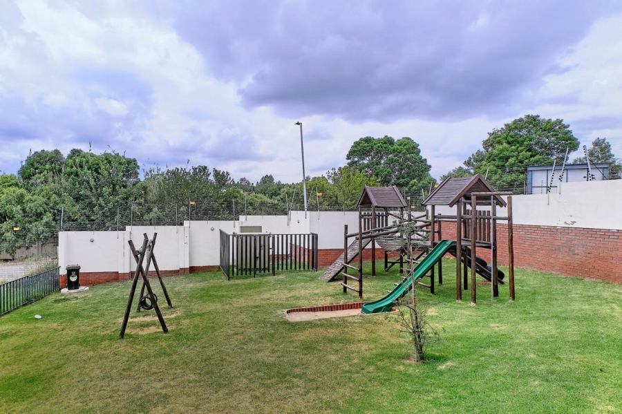 To Let 3 Bedroom Property for Rent in Noordhang Gauteng