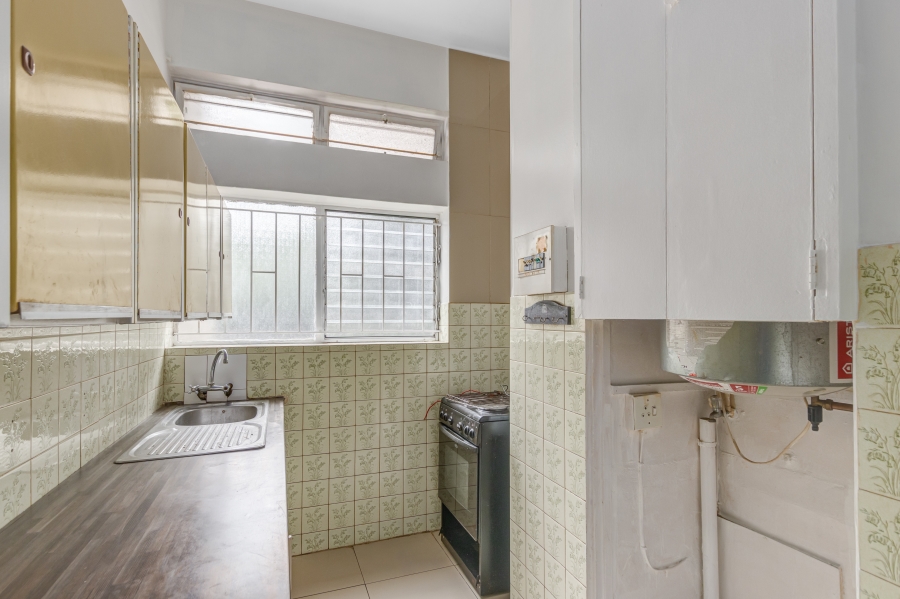 2 Bedroom Property for Sale in Parktown Gauteng