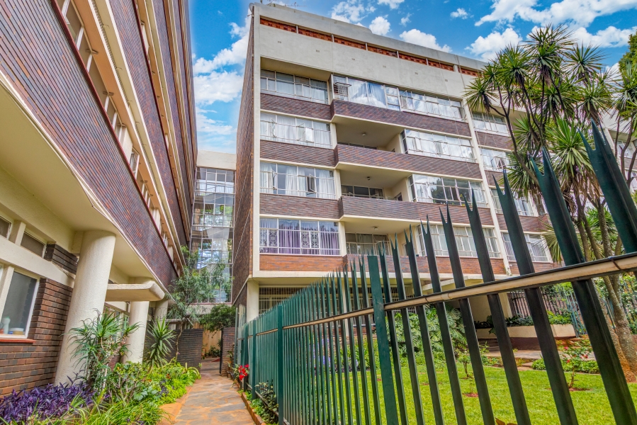 2 Bedroom Property for Sale in Parktown Gauteng