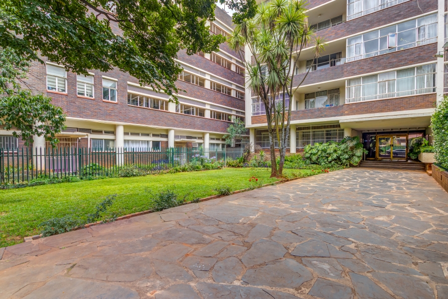 2 Bedroom Property for Sale in Parktown Gauteng