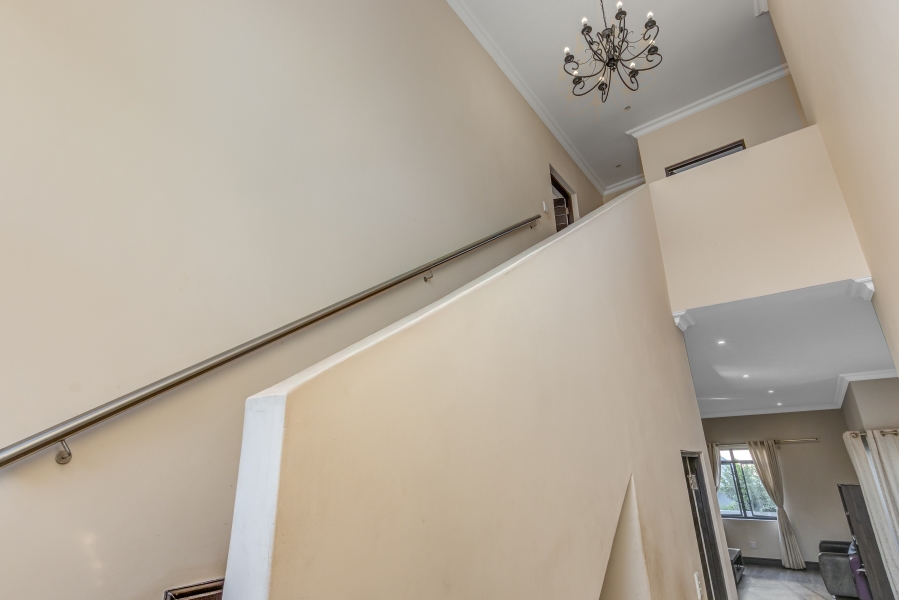 4 Bedroom Property for Sale in Broadacres Gauteng