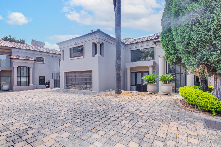 5 Bedroom Property for Sale in Sandown Gauteng