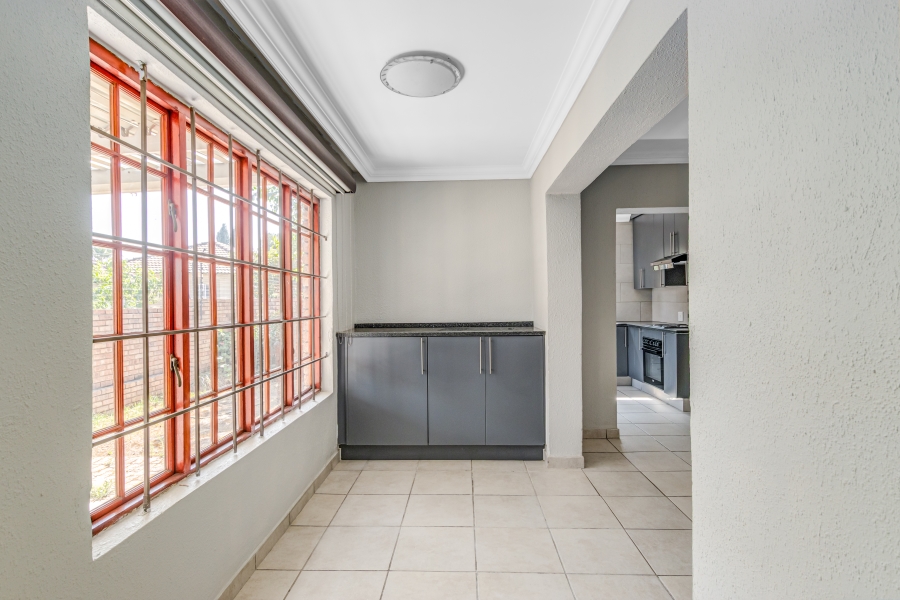 3 Bedroom Property for Sale in Kyalami Hills Gauteng