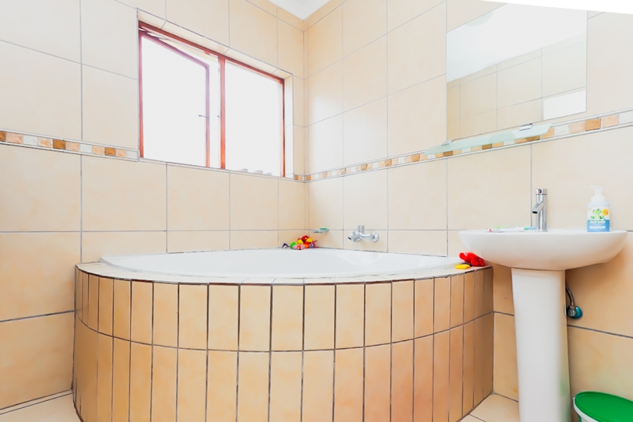 3 Bedroom Property for Sale in Kyalami Gauteng