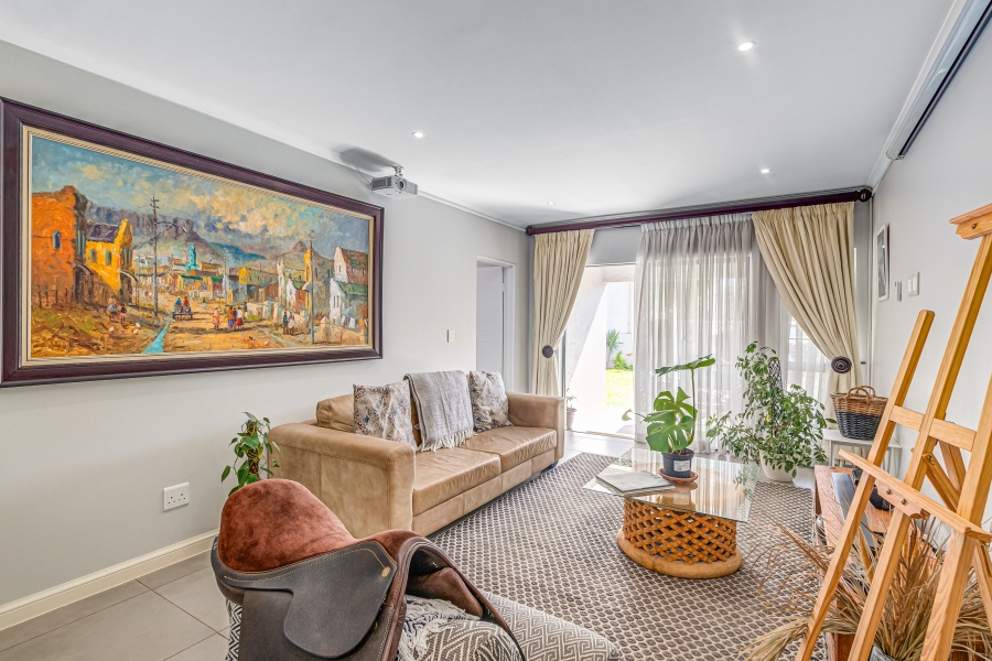 2 Bedroom Property for Sale in Morningside Gauteng