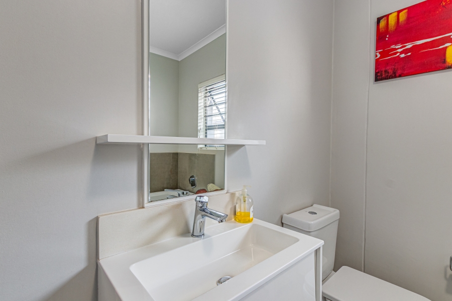 2 Bedroom Property for Sale in Morningside Gauteng