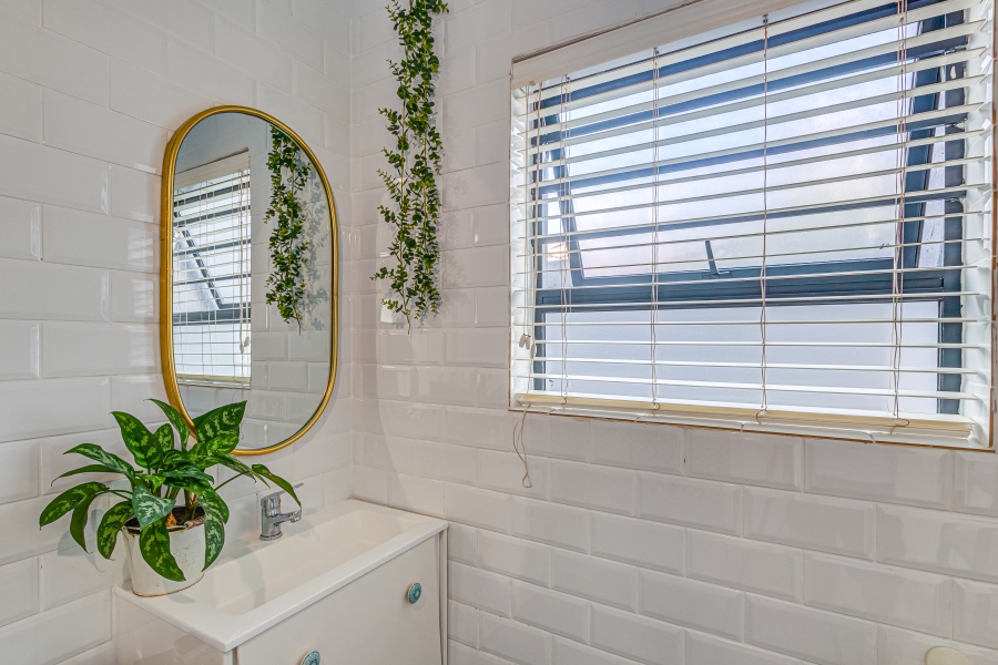 2 Bedroom Property for Sale in Morningside Gauteng