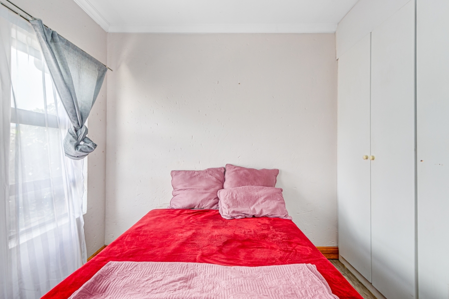 2 Bedroom Property for Sale in Kosmosdal Gauteng