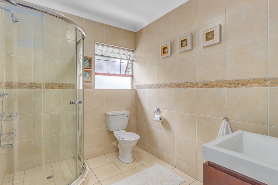 2 Bedroom Property for Sale in Douglasdale Gauteng