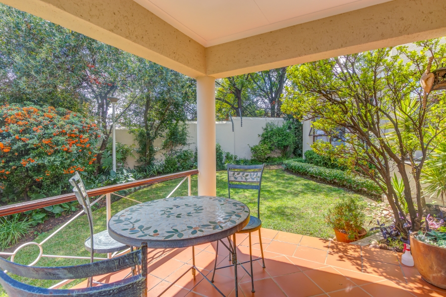 2 Bedroom Property for Sale in Douglasdale Gauteng