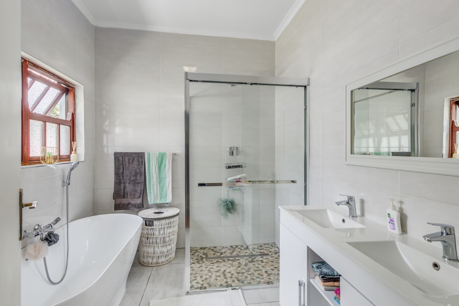 3 Bedroom Property for Sale in Kyalami Gauteng