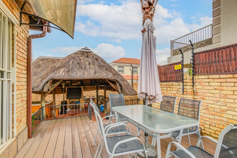 3 Bedroom Property for Sale in Kyalami Hills Gauteng