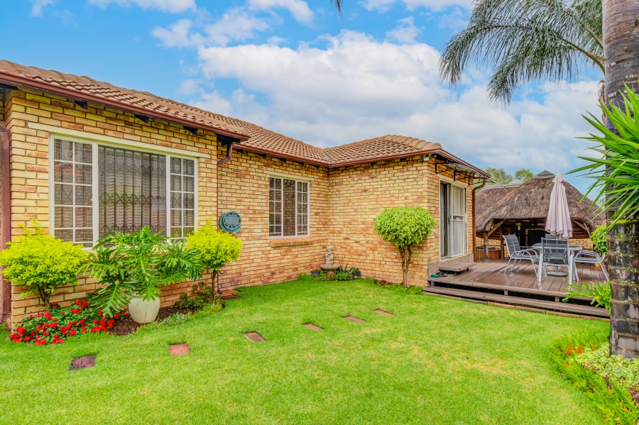 3 Bedroom Property for Sale in Kyalami Hills Gauteng