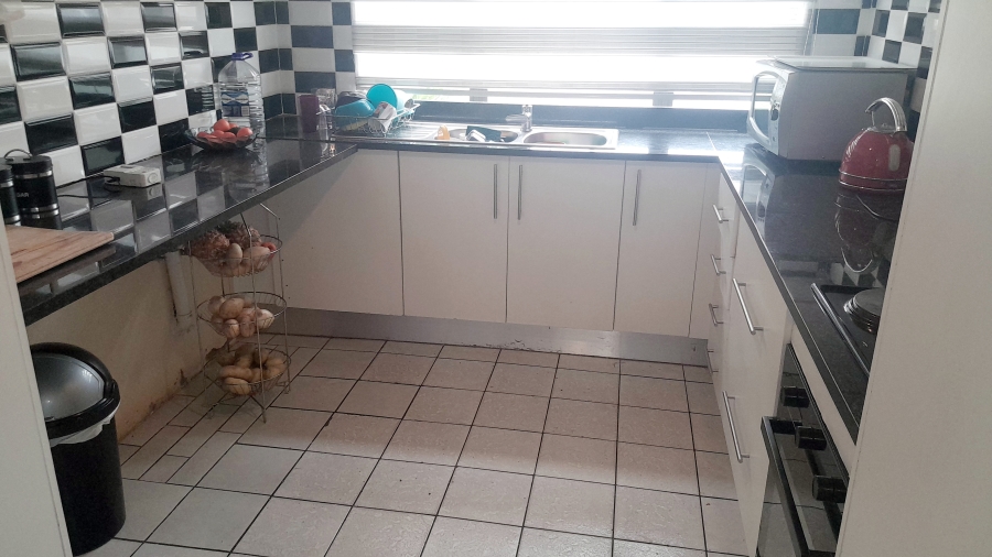 To Let 3 Bedroom Property for Rent in Norkem Park Gauteng