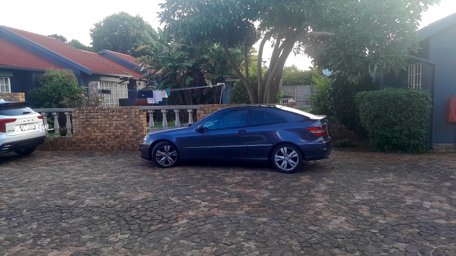 To Let 2 Bedroom Property for Rent in Norkem Park Gauteng