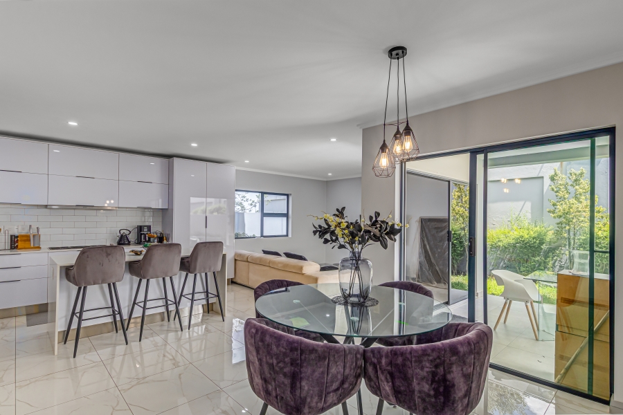 3 Bedroom Property for Sale in Broadacres Gauteng