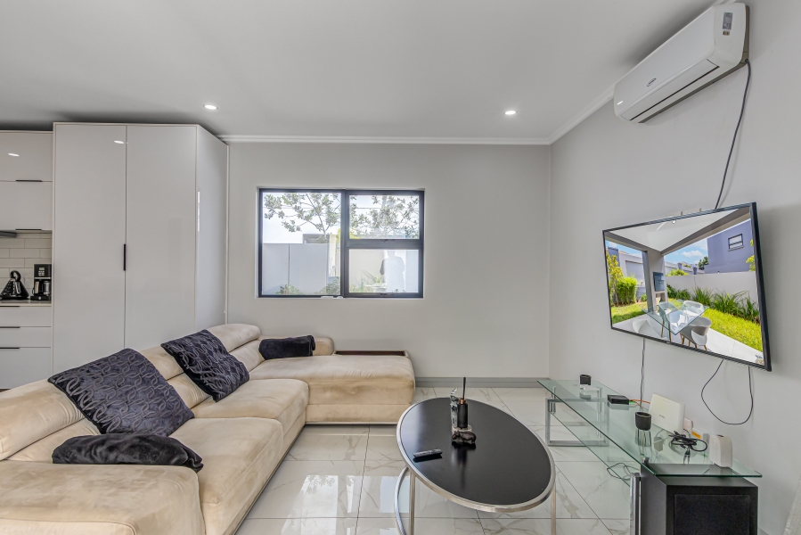 3 Bedroom Property for Sale in Broadacres Gauteng