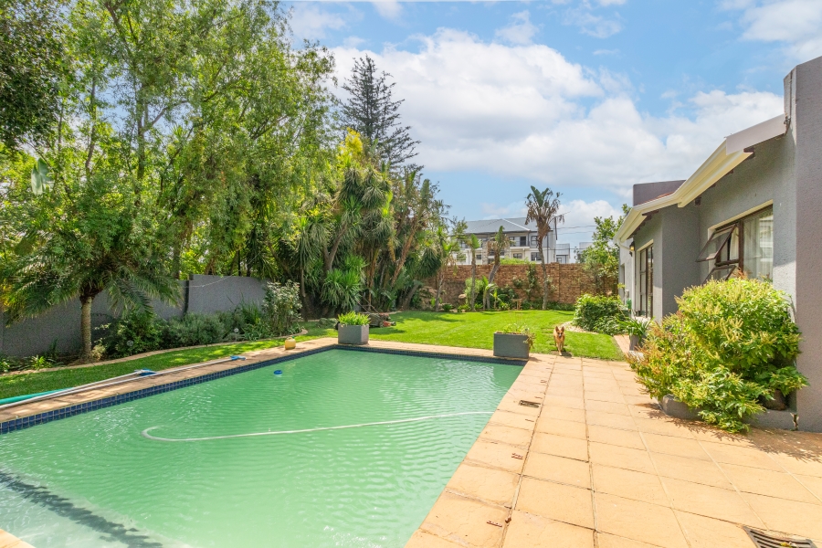 5 Bedroom Property for Sale in Kyalami Estates Gauteng