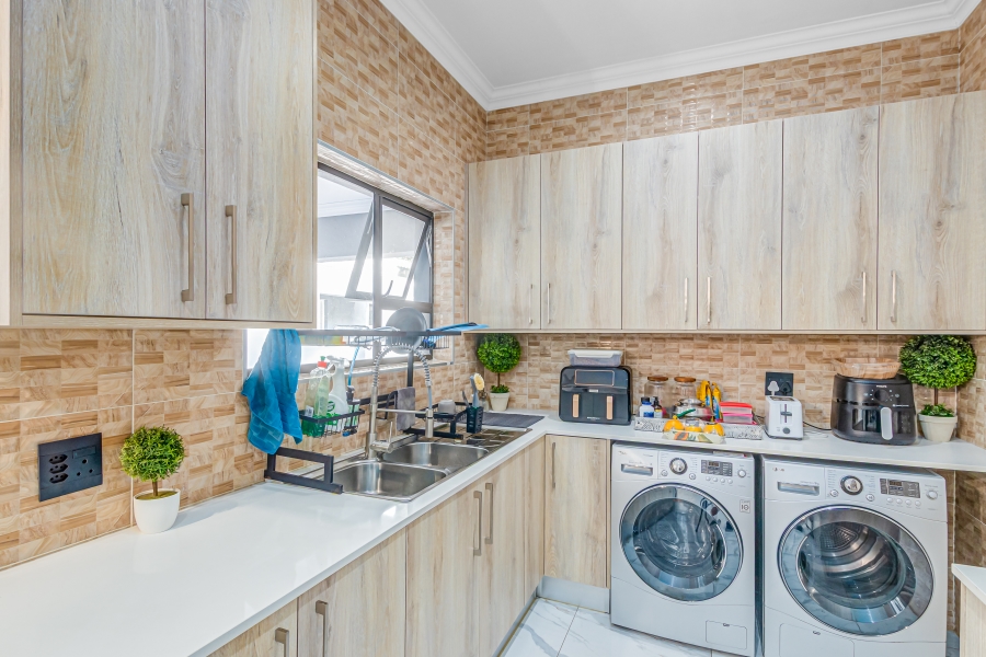 3 Bedroom Property for Sale in Fourways Gauteng